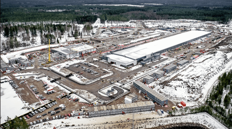 Microsoft Data Centre GVX22, GVX23 construction