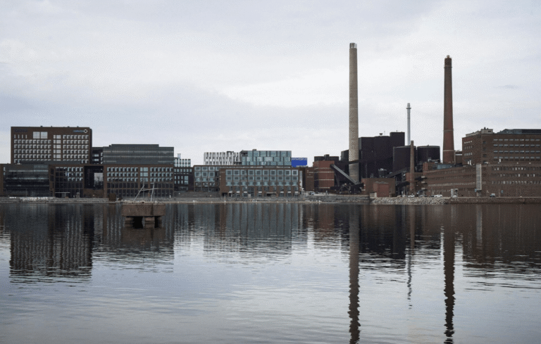 Salmisaari “Helen” coal-fired power plant